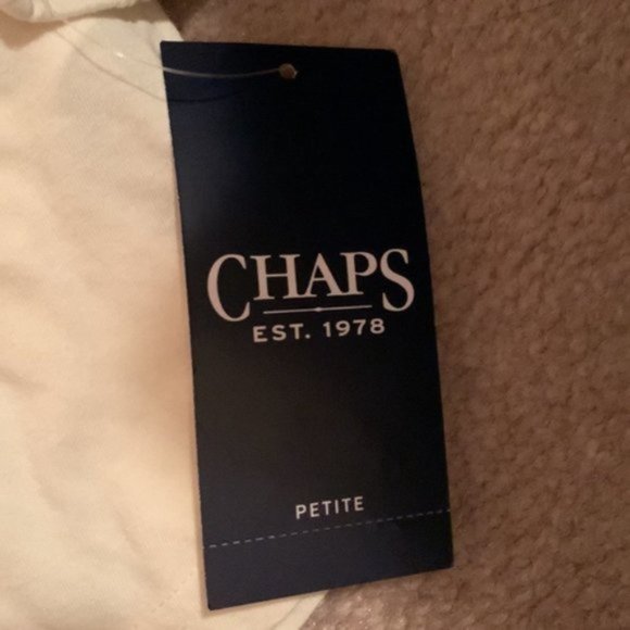 NWT  Chaps Top - Picture 7 of 7